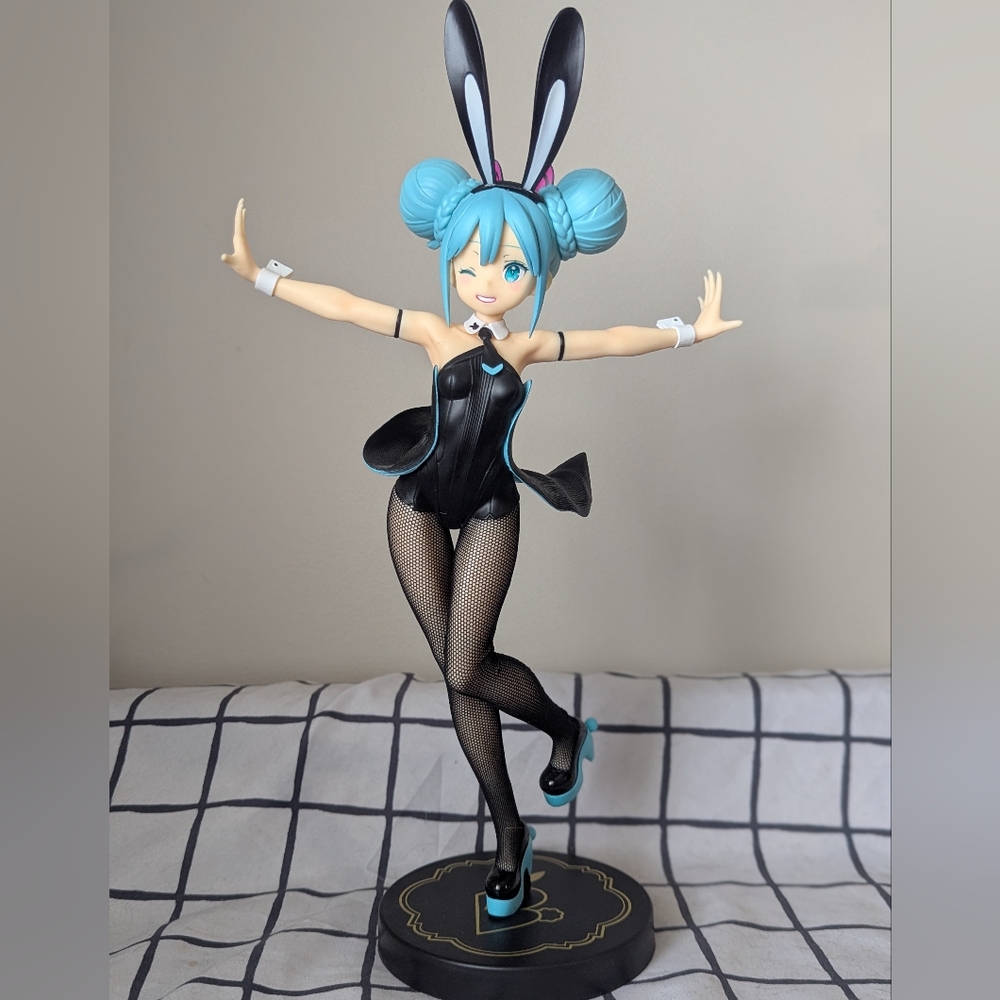 Vocaloid Hatsune Miku Bunny girl Anime Prize Figure